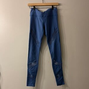 Alo Yoga Moto Legging